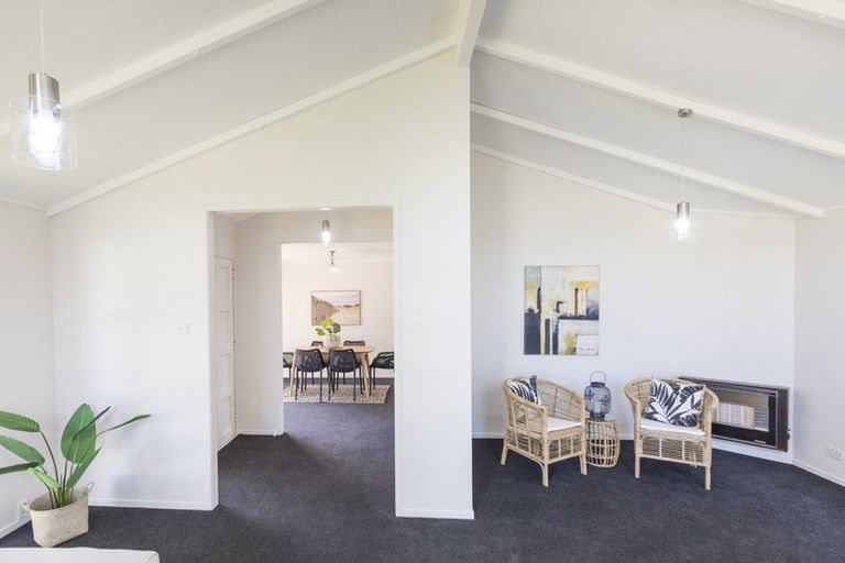 Photo of property in 3 Escort Grove, Awapuni, Palmerston North, 4412