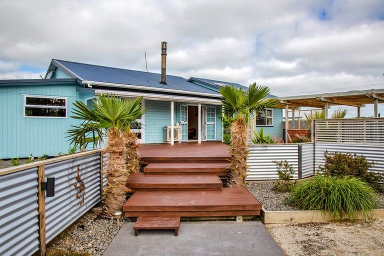 Photo of property in 1288 Normanby Road, Manaia, Hawera, 4678