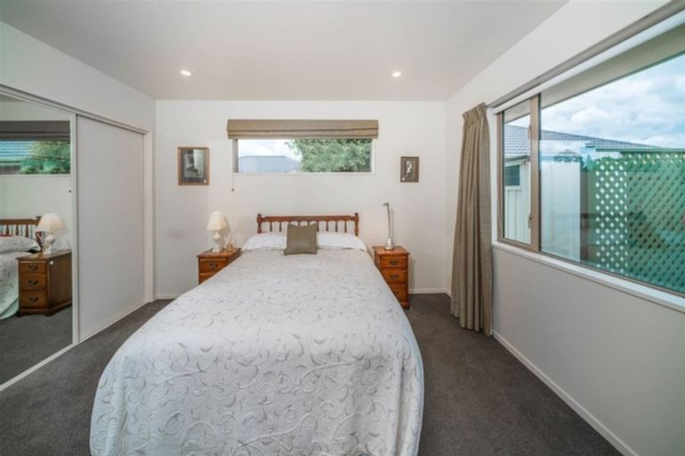 Photo of property in 2 Garforth Green, Halswell, Christchurch, 8025