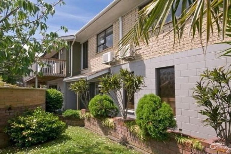 Photo of property in 58 Jandell Crescent, Bucklands Beach, Auckland, 2014