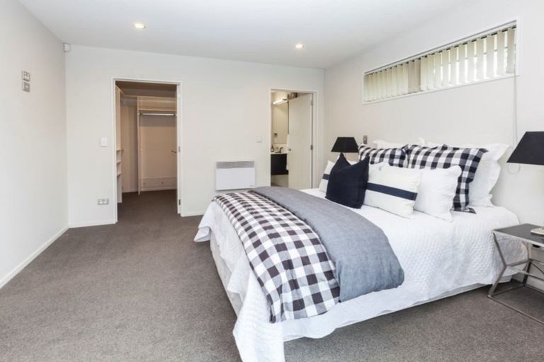 Photo of property in 45 Woodville Street, Edgeware, Christchurch, 8013