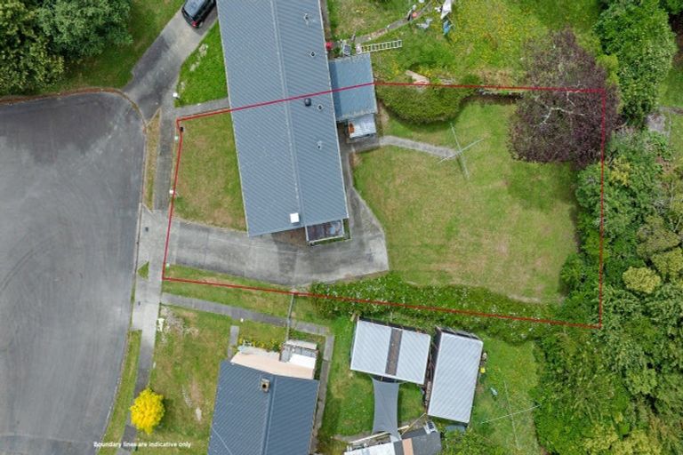 Photo of property in 8 Renfrew Place, Highbury, Palmerston North, 4412