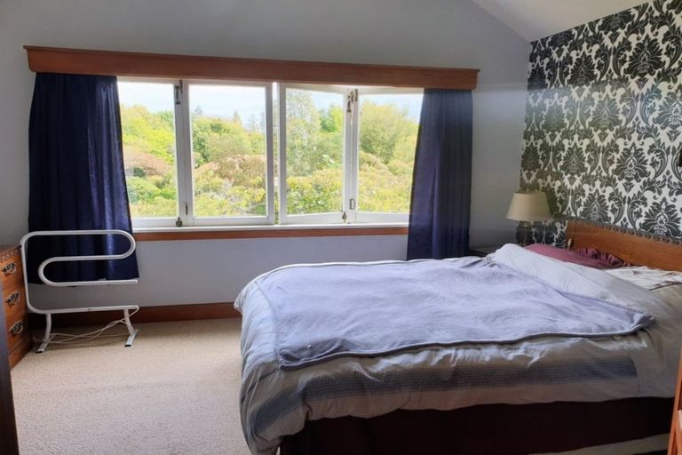 Photo of property in 2 Edward Street, Dannevirke, 4930