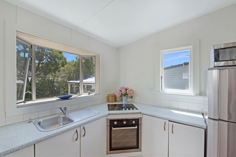 Photo of property in 10 Emano Street, Toi Toi, Nelson, 7010