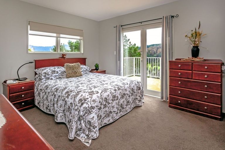 Photo of property in 133 Pacific View Drive, Whangamata, 3620