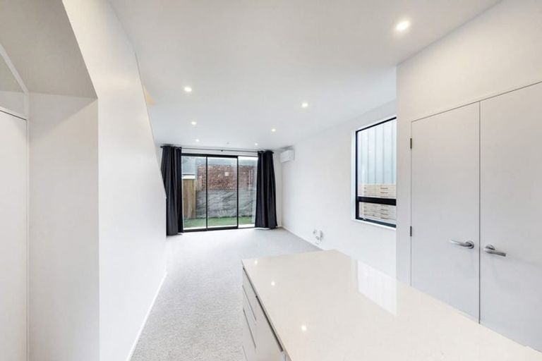 Photo of property in 4/3 Mamari Street, Rongotai, Wellington, 6022