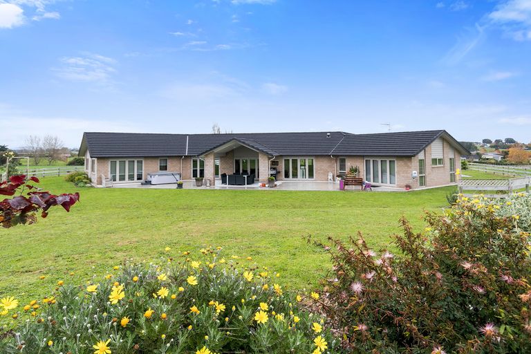 Photo of property in 100 Highden Road, Te Awamutu, 3879