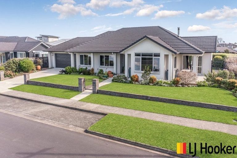 Photo of property in 24 William Andrew Road, Pukekohe, 2120