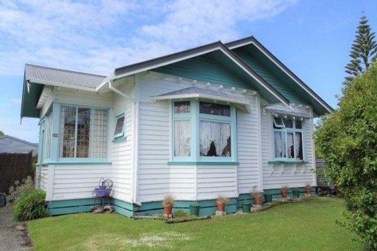 Photo of property in 154 Weld Street, Hokitika, 7810