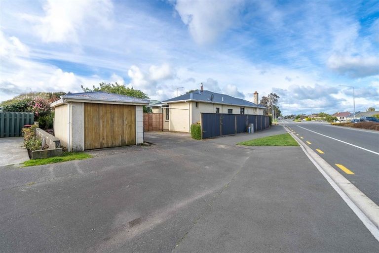 Photo of property in 2 Exmouth Street, Waverley, Invercargill, 9810