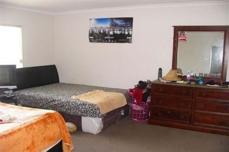 Photo of property in 38e Crossandra Drive, Mangere, Auckland, 2022