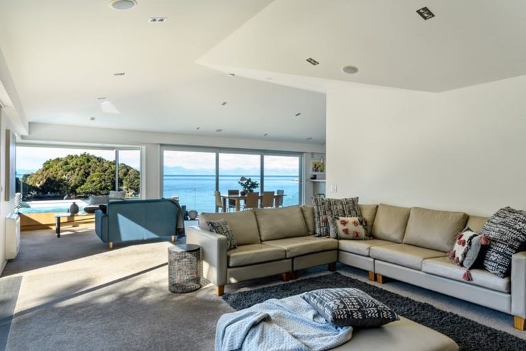 Photo of property in 23 Kaiteriteri-sandy Bay Road, Kaiteriteri, Motueka, 7197