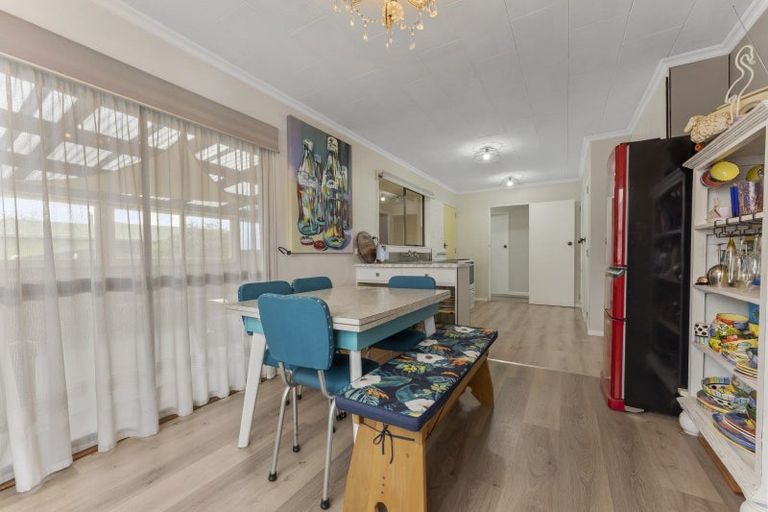 Photo of property in 55 Phillips Street, Sanson, 4817