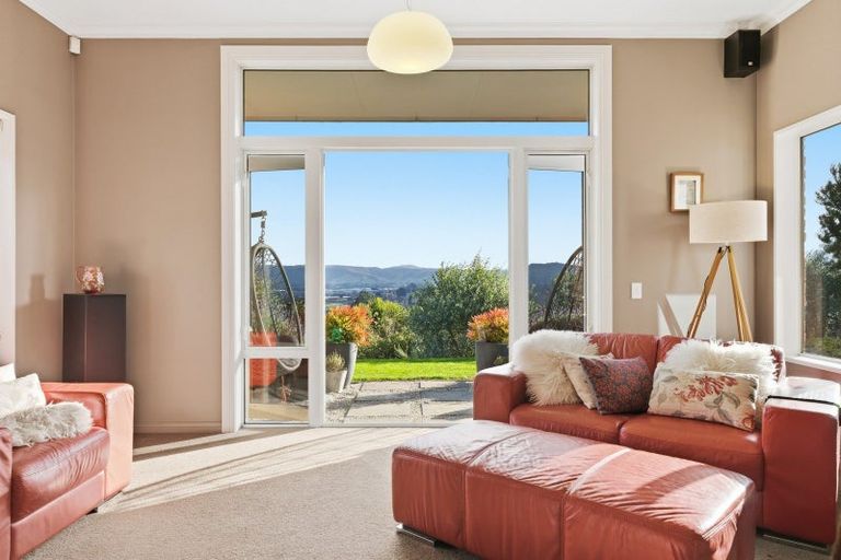 Photo of property in 34 Paterson Road, Chain Hills, Mosgiel, 9092