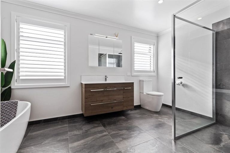 Photo of property in 151 Palm Springs Boulevard, Papamoa Beach, Papamoa, 3118