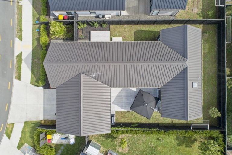 Photo of property in 9 Parachute Crescent, Papakura, 2110