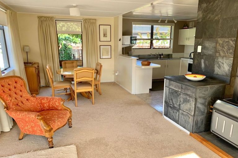 Photo of property in 1 Cornish Place, Cromwell, 9310