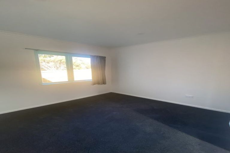 Photo of property in 31 View Road, Titahi Bay, Porirua, 5022