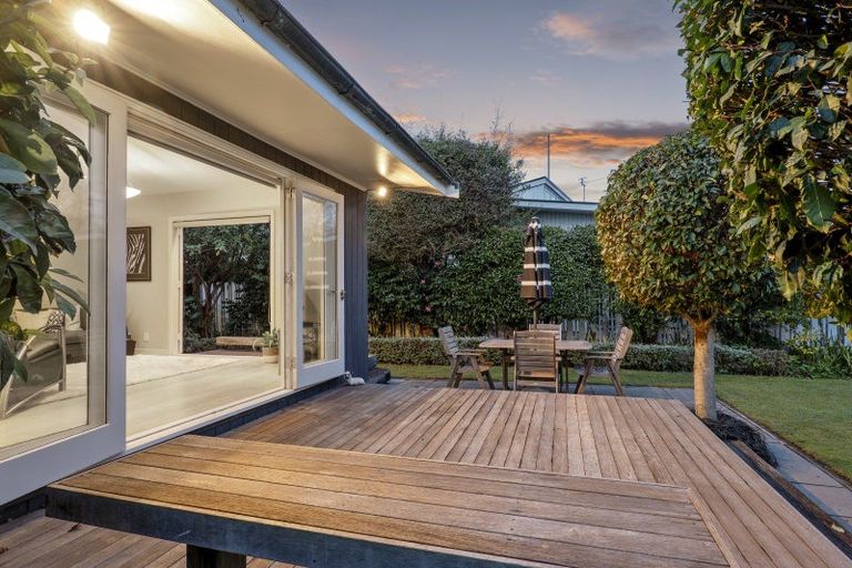 Photo of property in 209 Ilam Road, Ilam, Christchurch, 8041