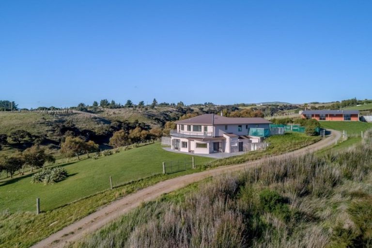 Photo of property in 89 Sutherland Drive, Martinborough, 5781