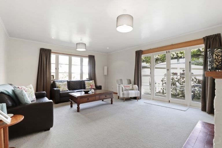 Photo of property in 26 Knighton Road, Hillcrest, Hamilton, 3216