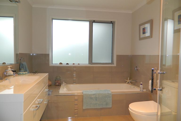 Photo of property in 10 Awhitu Road, Kerikeri, 0230