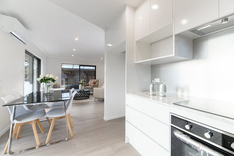 Photo of property in 1/40 Matuhi Rise, Henderson, Auckland, 0612