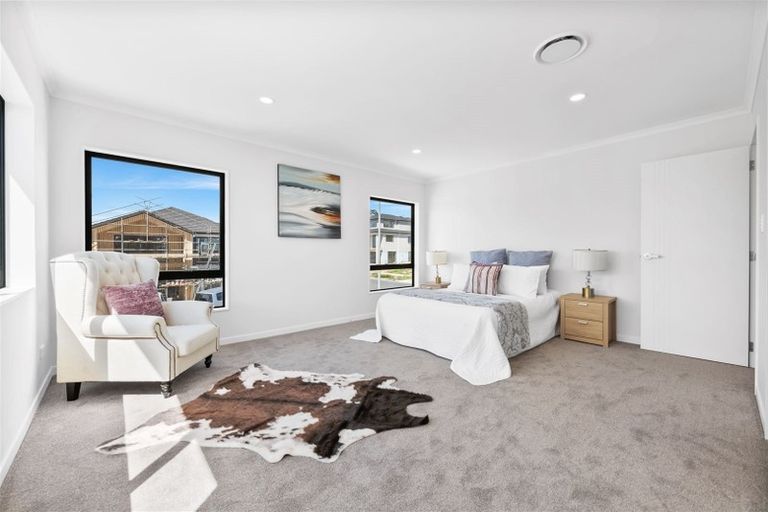 Photo of property in 19 Aklander Rise, Flat Bush, Auckland, 2019