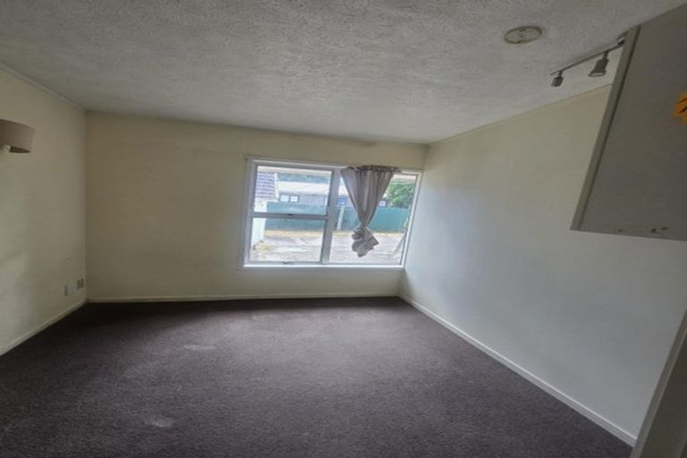 Photo of property in 21 Smiths Avenue, Papakura, 2110