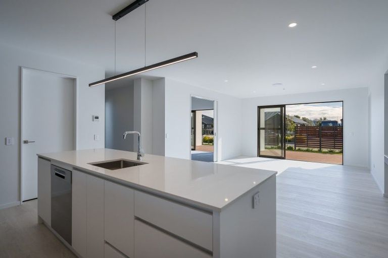 Photo of property in 1 Greenway Crescent, Hope, Richmond, 7020