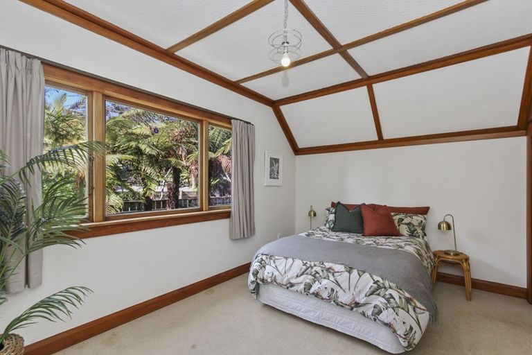 Photo of property in 3 Redcoat Lane, New Plymouth, 4310
