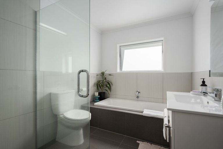 Photo of property in 275 Lakes Boulevard, Pyes Pa, Tauranga, 3112