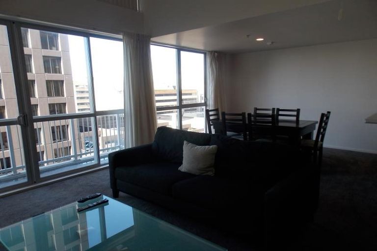 Photo of property in Terrace Heights Apartments, 2/163p The Terrace, Wellington Central, Wellington, 6011