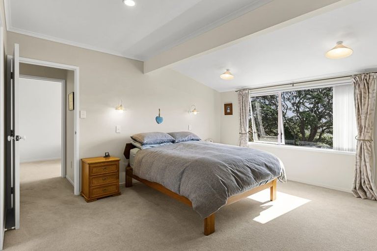 Photo of property in 11b Redwood Crescent, Hurdon, New Plymouth, 4310