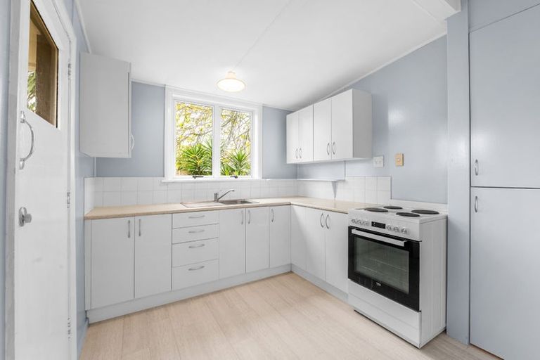 Photo of property in 53a Paul Crescent, Fairfield, Hamilton, 3214