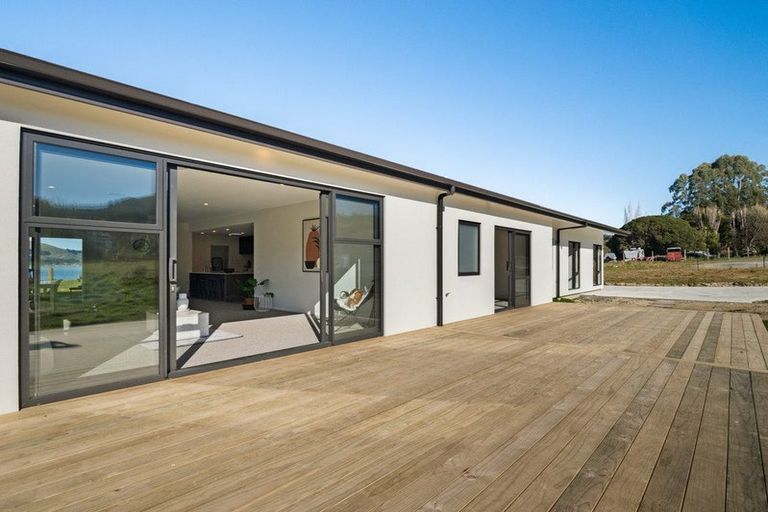 Photo of property in 21 Shirley Lane, Sawyers Bay, Port Chalmers, 9023