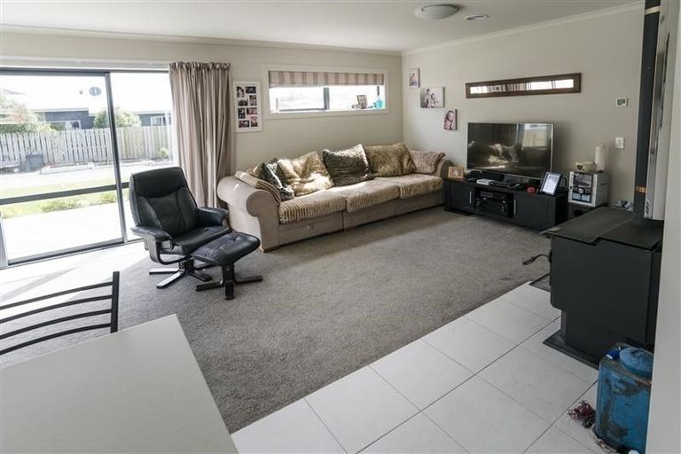 Photo of property in 28 Little Maude Drive, Lake Hawea, Wanaka, 9382
