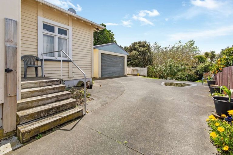 Photo of property in 30 Konini Street, Tawhero, Whanganui, 4501