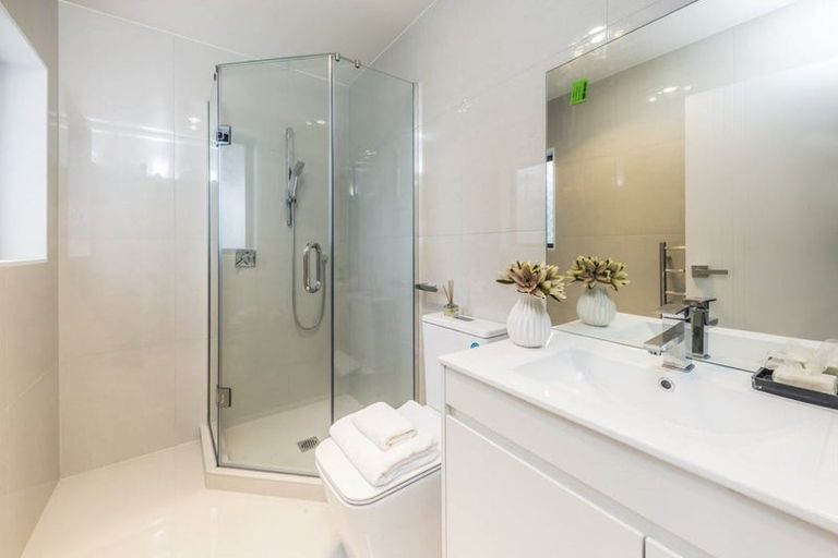 Photo of property in 141a Russell Road, Manurewa, Auckland, 2102