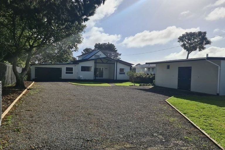 Photo of property in 28 Gossling Street, Okato, 4335