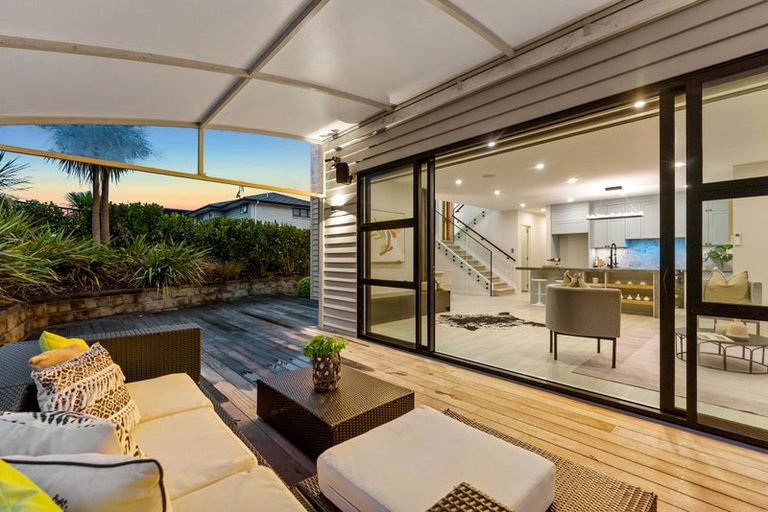 Photo of property in 10 Keel Street, Long Bay, Auckland, 0630