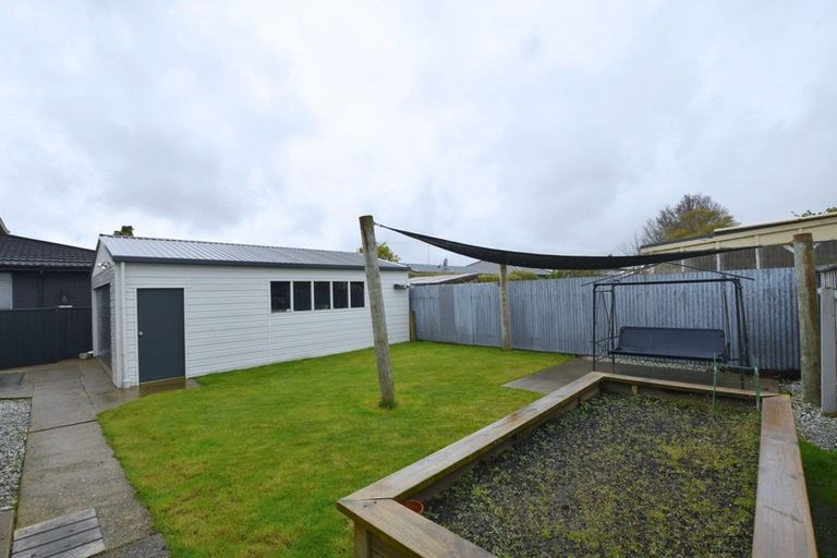 Photo of property in 35 Clifton Street, Windsor, Invercargill, 9810