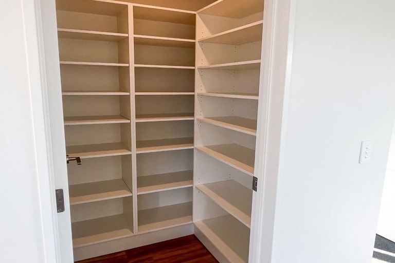 Photo of property in 96 Kennedys Bush Road, Halswell, Christchurch, 8025