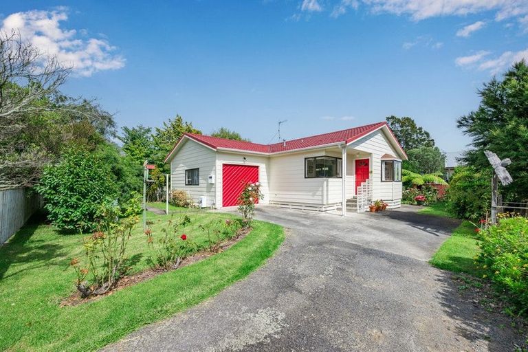 Photo of property in 27 Rimu Road, Raumati Beach, Paraparaumu, 5032
