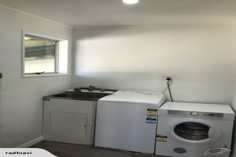 Photo of property in 95 Aquarius Drive, Kawaha Point, Rotorua, 3010