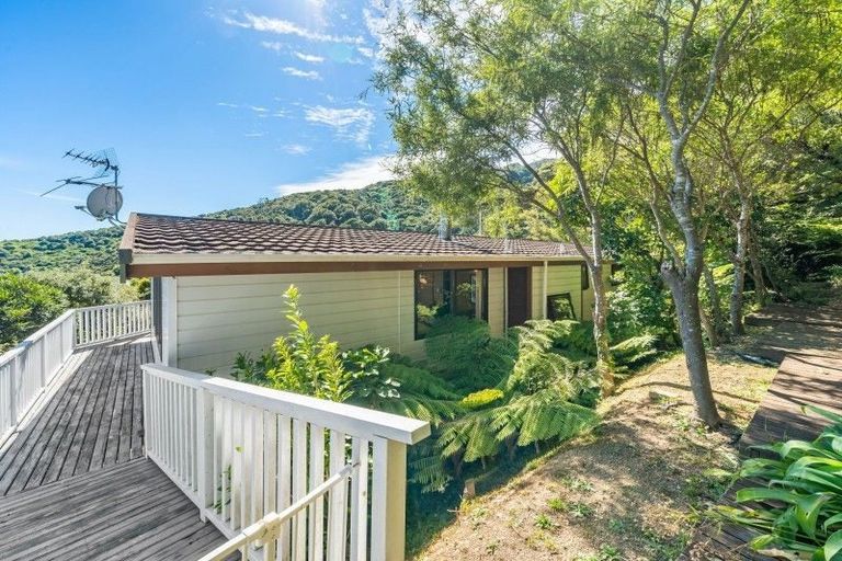 Photo of property in 213a Whites Line East, Waiwhetu, Lower Hutt, 5010