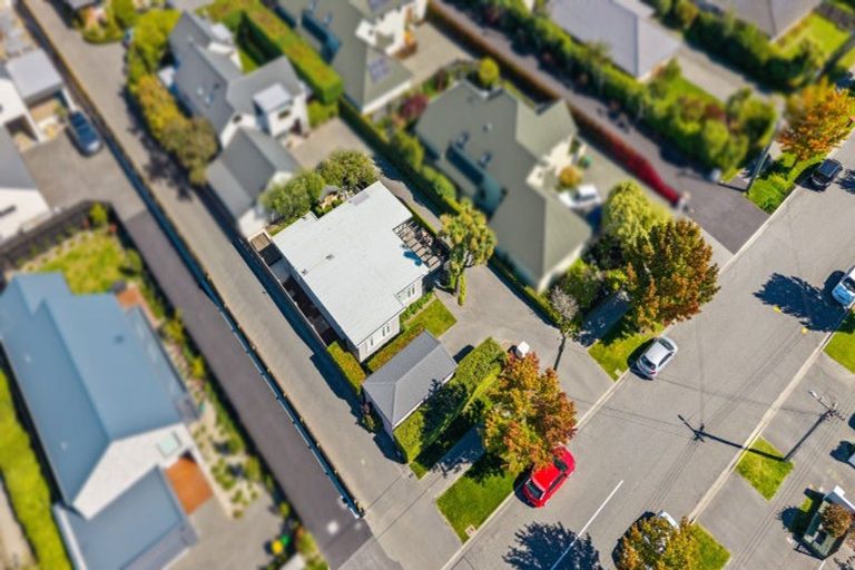 Photo of property in 131 Hamilton Avenue, Ilam, Christchurch, 8041