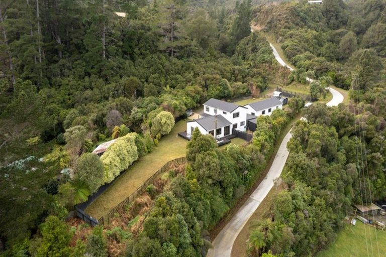 Photo of property in 1258 Akatarawa Road, Akatarawa, Upper Hutt, 5372