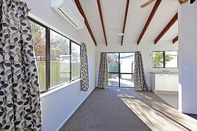 Photo of property in 17 Fleming Crescent, Maraenui, Napier, 4110