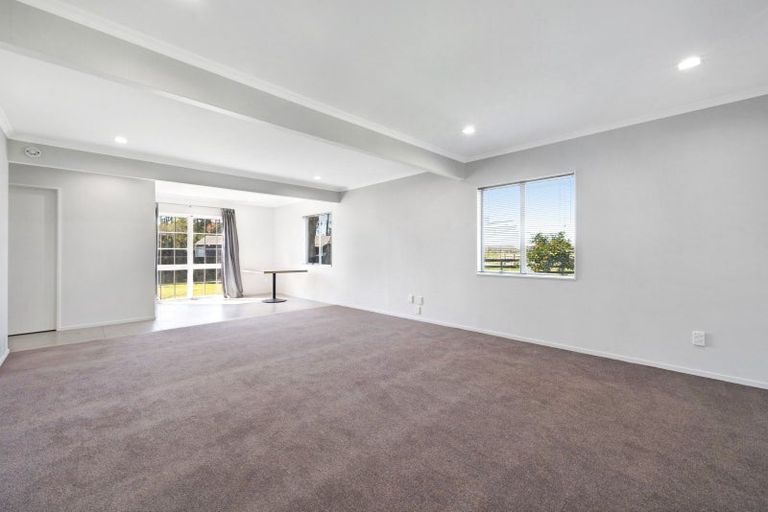 Photo of property in 392 Mill Road, Takanini, Papakura, 2582